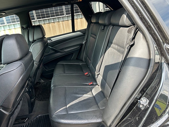 BMW X5 13 of 18