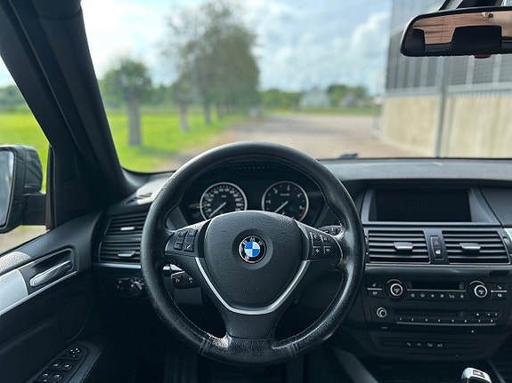 BMW X5 15 of 18