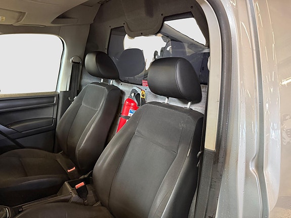 Volkswagen Caddy 15 of 19