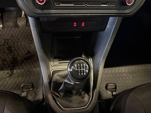 Volkswagen Caddy 14 of 19
