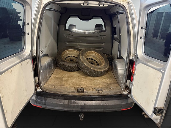 Volkswagen Caddy 8 of 19