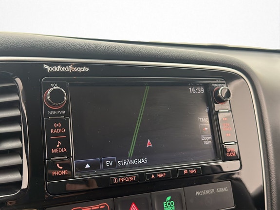 Mitsubishi Outlander 23 of 30