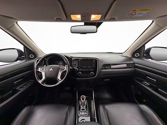 Mitsubishi Outlander 14 of 30