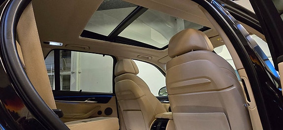 BMW X5 11 of 24