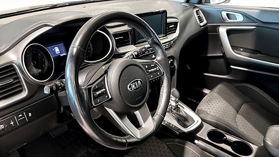 Kia Ceed 9 of 12