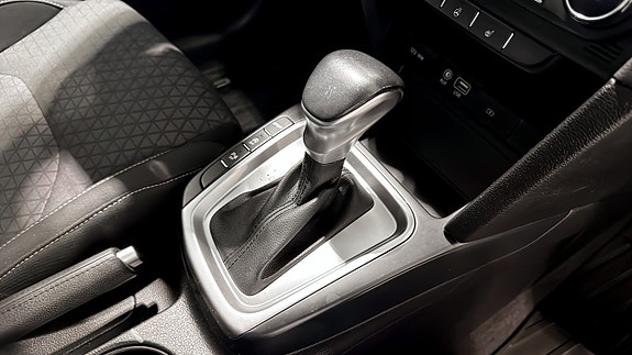 Kia Ceed 5 of 12
