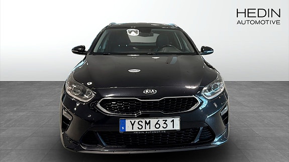 Kia Ceed 8 of 12