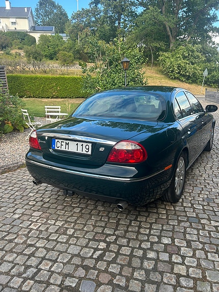 Jaguar S-TYPE 5 of 10