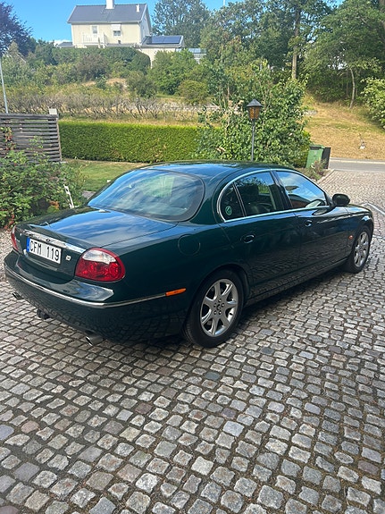 Jaguar S-TYPE 4 of 10