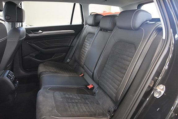 Volkswagen Passat 15 of 16