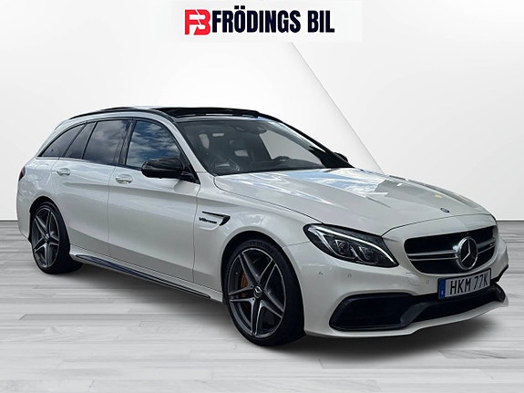 Mercedes-Benz C63 7 of 27
