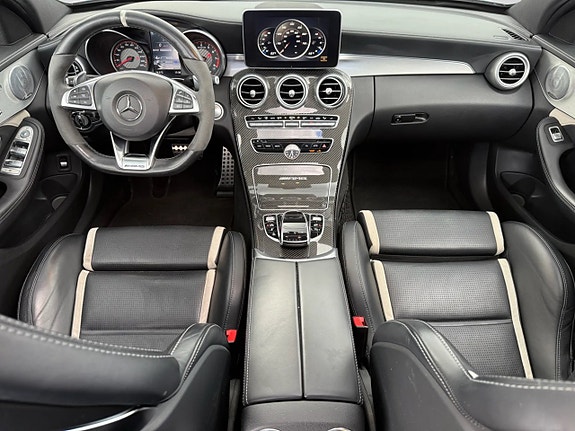 Mercedes-Benz C63 11 of 27