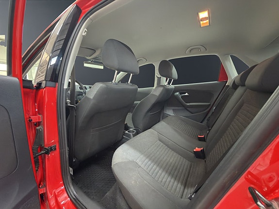 Volkswagen Polo 9 of 14