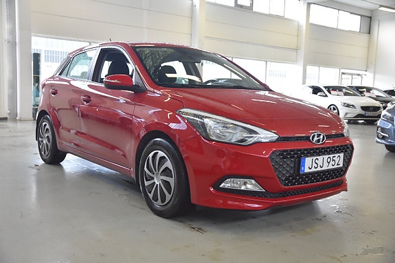 Hyundai i20 2 of 14