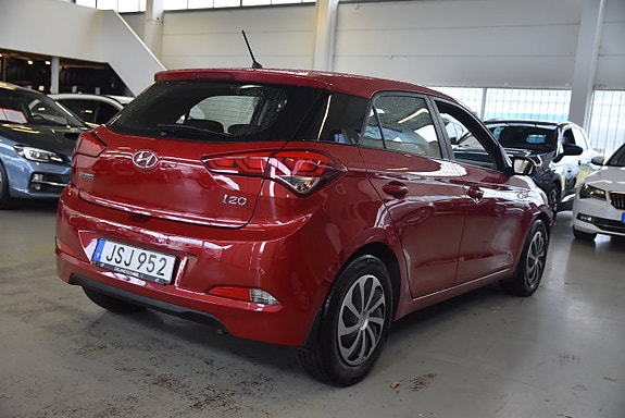 Hyundai i20 3 of 14