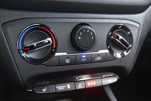Hyundai i20 12 of 14