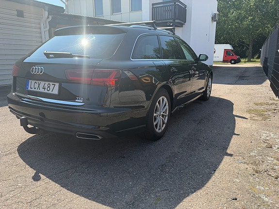 Audi A6 6 of 6