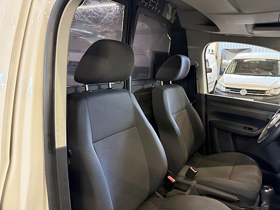 Volkswagen Caddy 15 of 18
