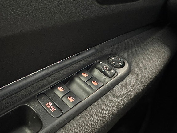 Peugeot 3008 10 of 21