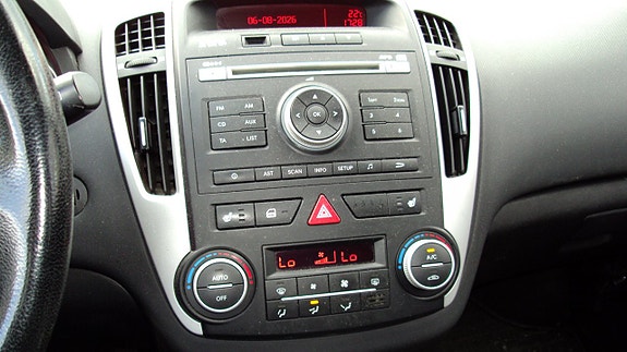 Kia Ceed 6 of 9