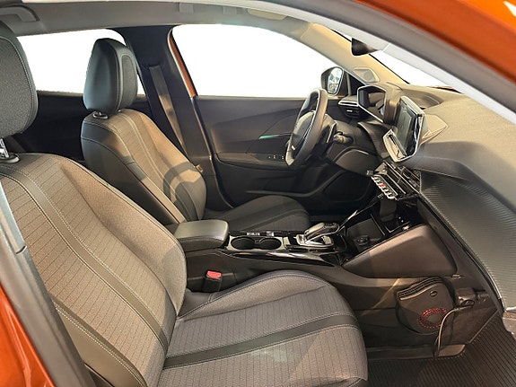 Peugeot 2008 15 of 19