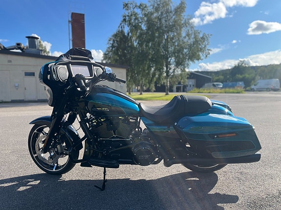 Harley-Davidson Street Glide "Teal Thunder" SPARA 16.000KR 7 of 13
