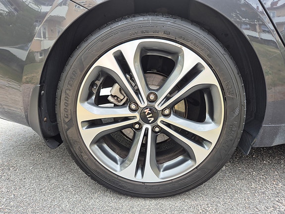 Kia Ceed 9 of 23
