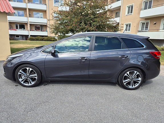 Kia Ceed 6 of 23