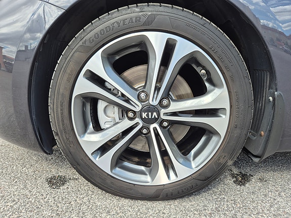 Kia Ceed 8 of 23
