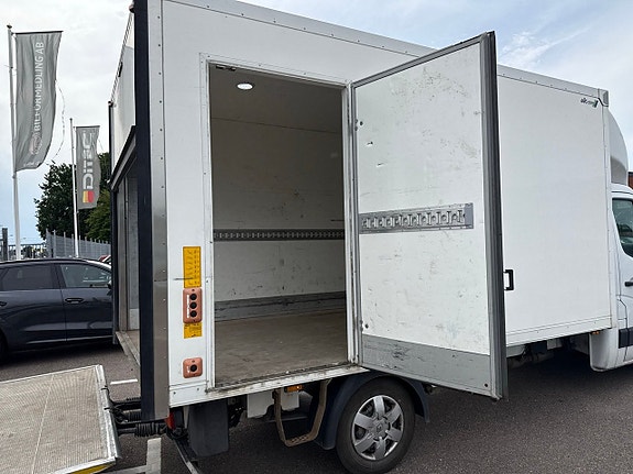 Renault Master 15 of 22