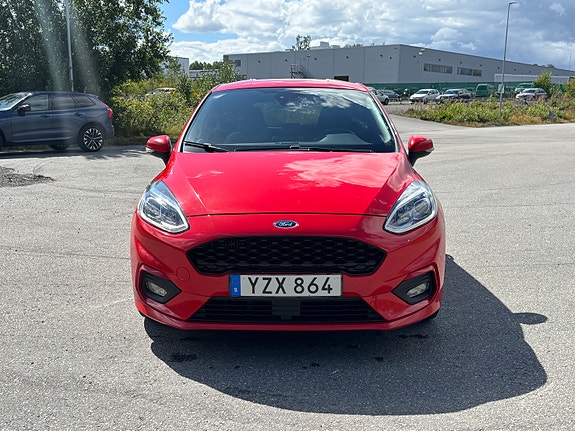 Ford Fiesta 2 of 15