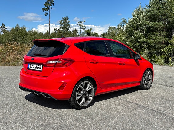 Ford Fiesta 14 of 15