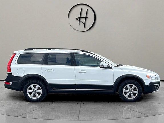 Volvo XC70 5 of 13