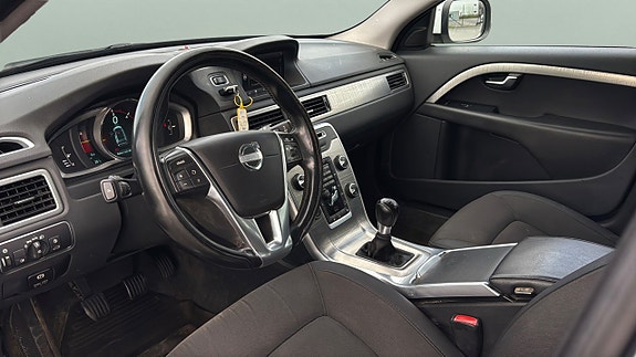 Volvo XC70 9 of 13