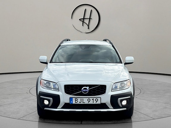 Volvo XC70 3 of 13