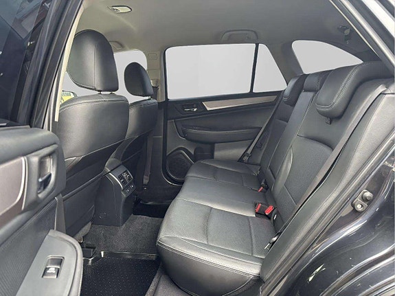Subaru Outback 15 of 20