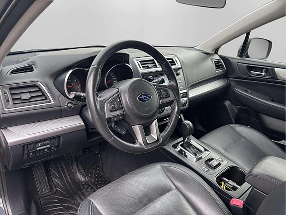 Subaru Outback 8 of 20