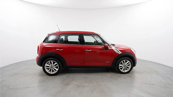MINI Countryman Cooper D 3 of 17