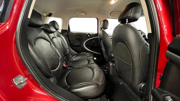 MINI Countryman Cooper D 14 of 17