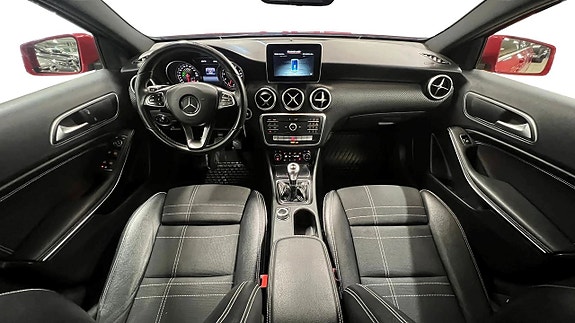 Mercedes-Benz A180 6 of 17