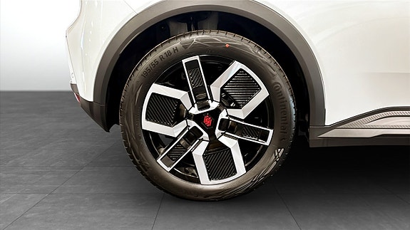 Renault 5 E-Tech 9 of 11