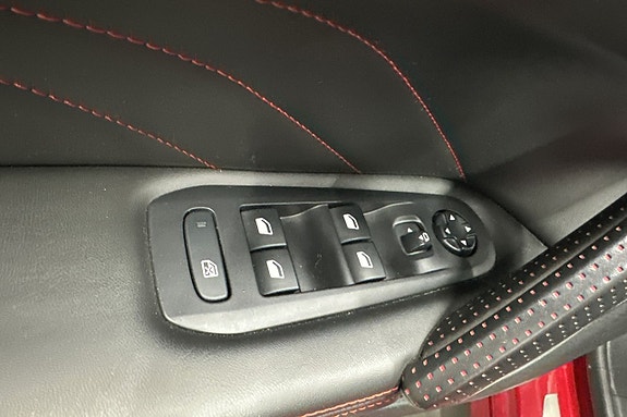 Peugeot 308 15 of 30