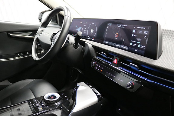 Kia EV6 14 of 30