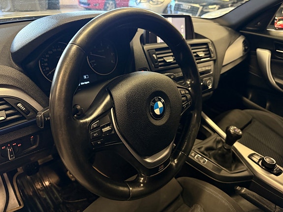 BMW 120d 13 of 26