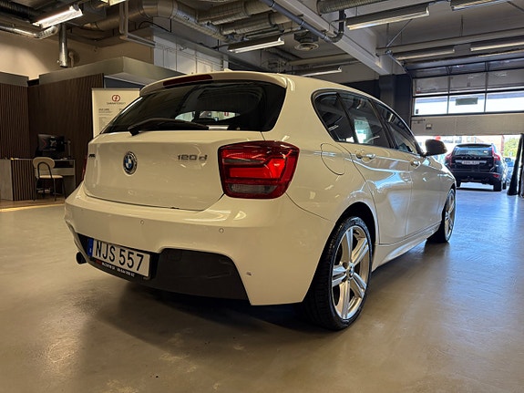 BMW 120d 6 of 26