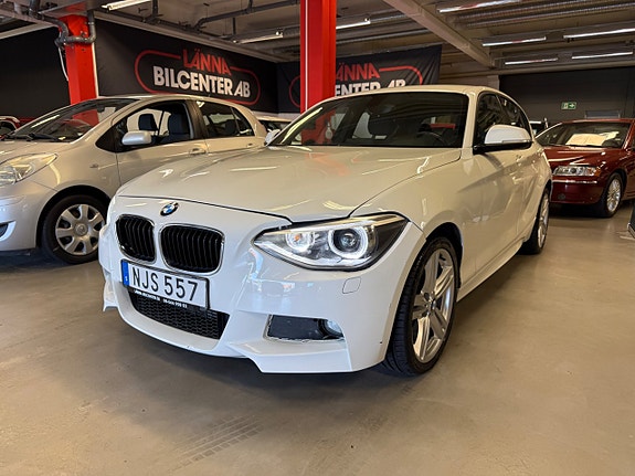 BMW 120d 3 of 26