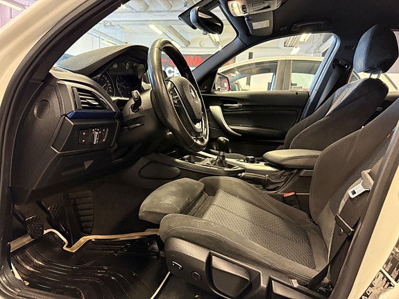 BMW 120d 14 of 26