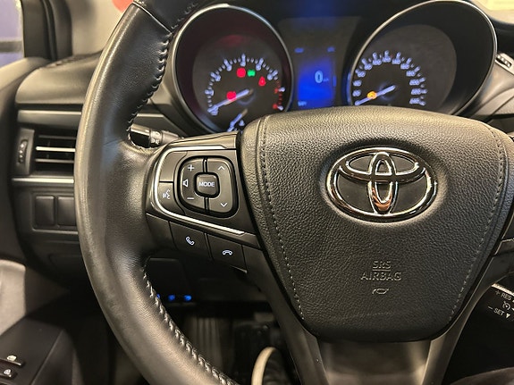 Toyota Avensis 20 of 24