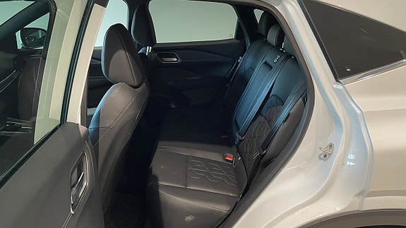 Nissan Qashqai 10 of 12
