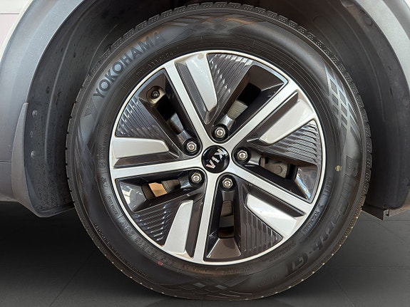 Kia Niro 8 of 26